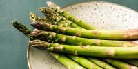 plate of fresh, green asparagus
