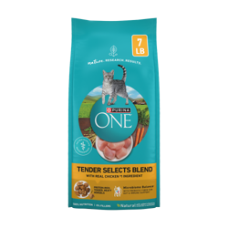 Purina ONE Tender Selects Blend with real chicken dry cat food package.